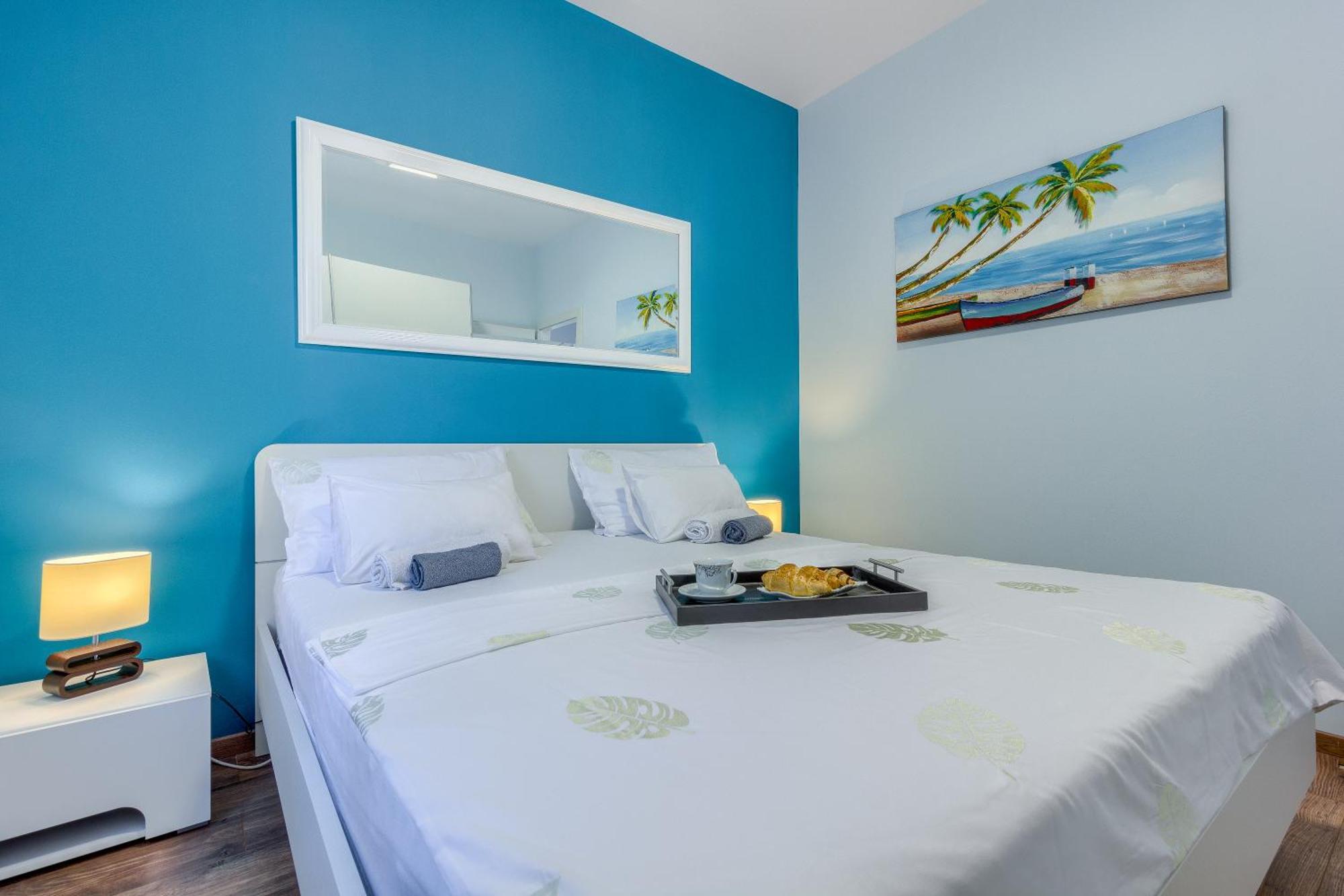 Apartments Pepa Podstrana Room photo