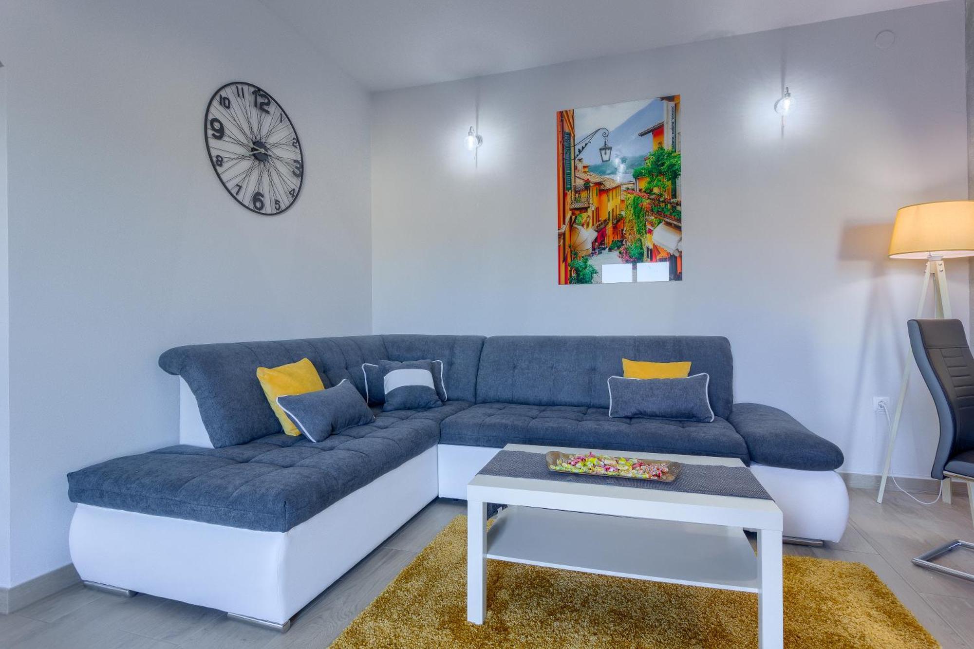 Apartments Pepa Podstrana Room photo